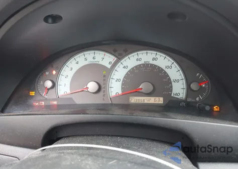 2007 Toyota Camry Se z USA, uszkodzony, nr VIN 4T1BE46K27U041688